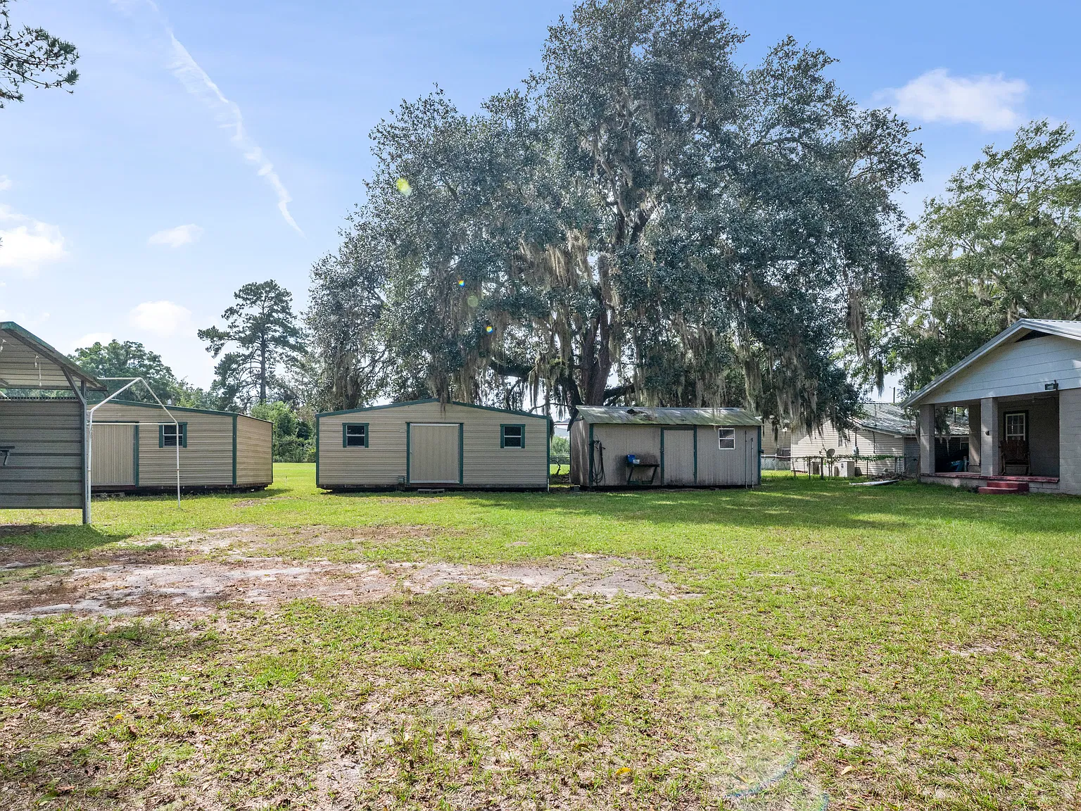 3 bed, 1348 sqft, $1,650 — Photo 4