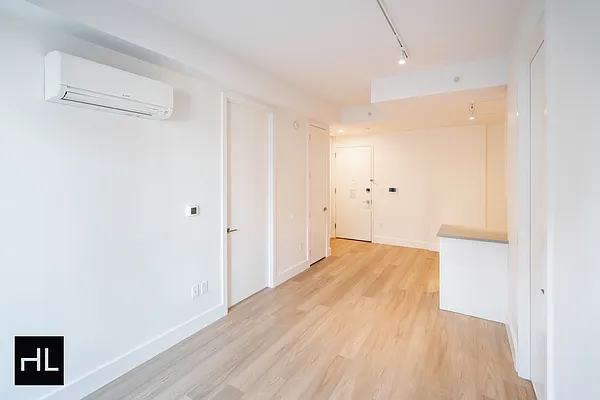 Rented by Highline Residential | media 22