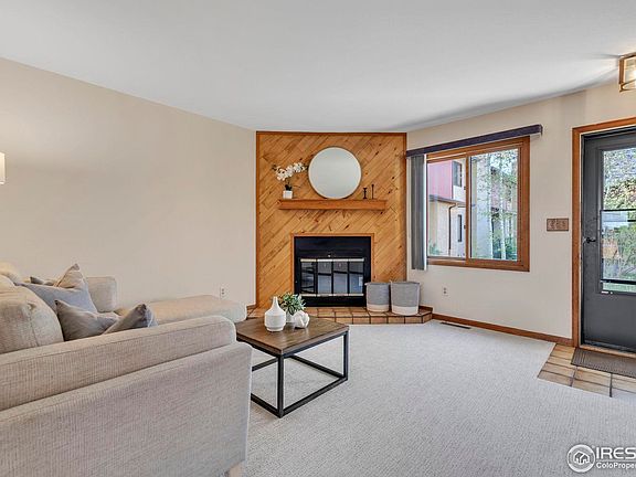 5th image of 1590 Garfield Ave #B