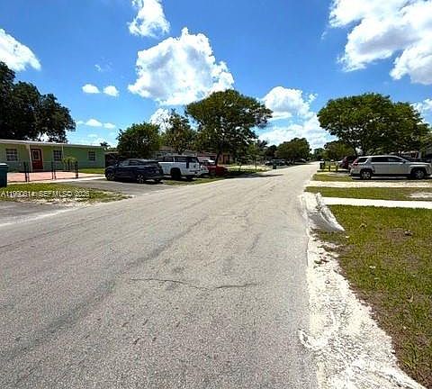 5th image of 15825 E Bunche Park Dr