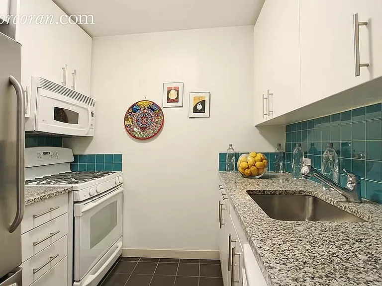 100 Atlantic Ave #3J — Photo 3