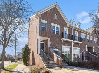 1091 Ann Arbor Rd W, Plymouth, MI 48170