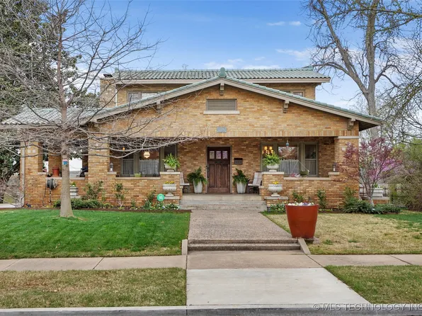 1530 S Yorktown Pl, Tulsa, OK 74104