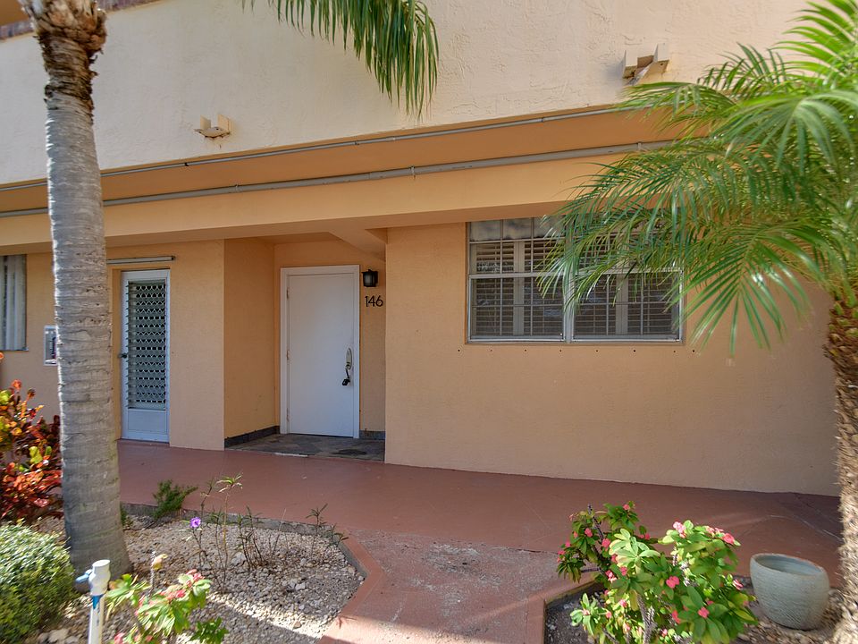 Ist Fl Unit with Garden View