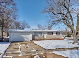 1575 Starling Dr, Florissant, MO