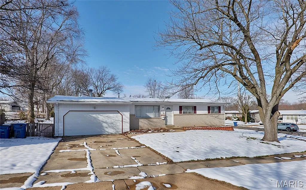 1575 Starling Dr photo 1