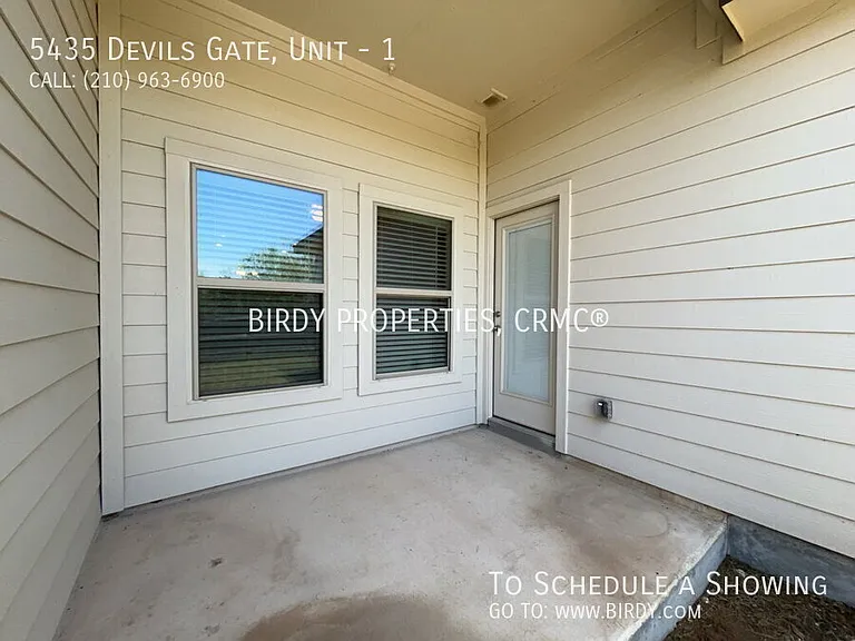 5435 Devils Gate #1 — Photo 32