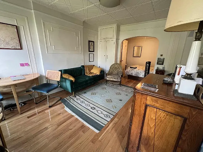 76 Douglass St #4F — Photo 2