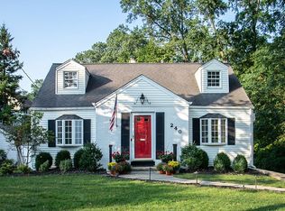 240 Continental Ave, River Edge, NJ 07661