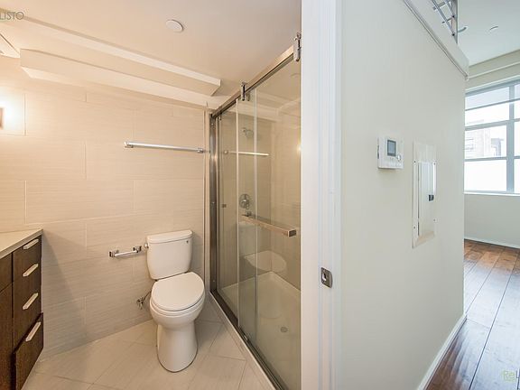 4th image of 550 Jessie St APT 311