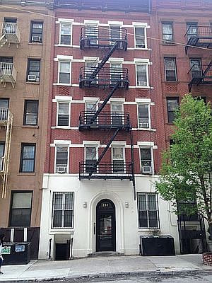 5th image of 232 E 95th St APT 3A