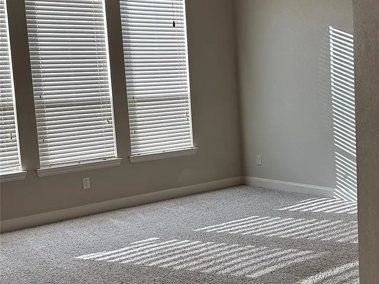 10527 Angeline Springs Ln — Photo 12