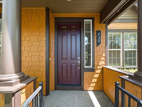 5th image of 738 NE 73rd Ave