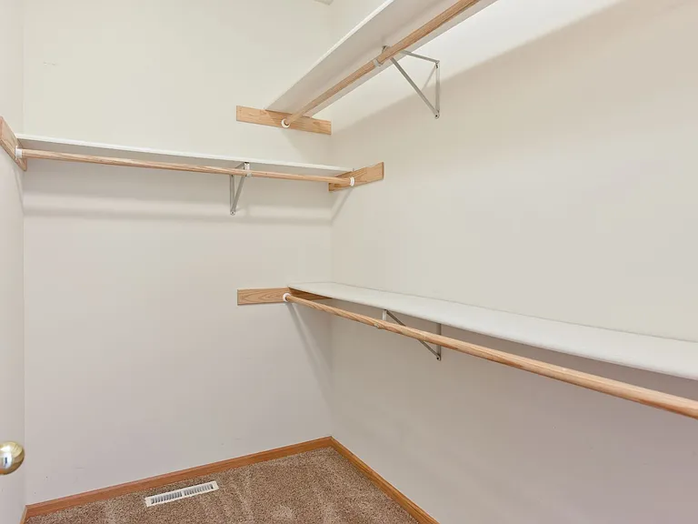 3704 Livingston Ave — Photo 7