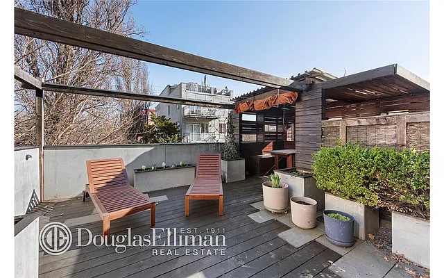 Sold by Douglas Elliman | media 31