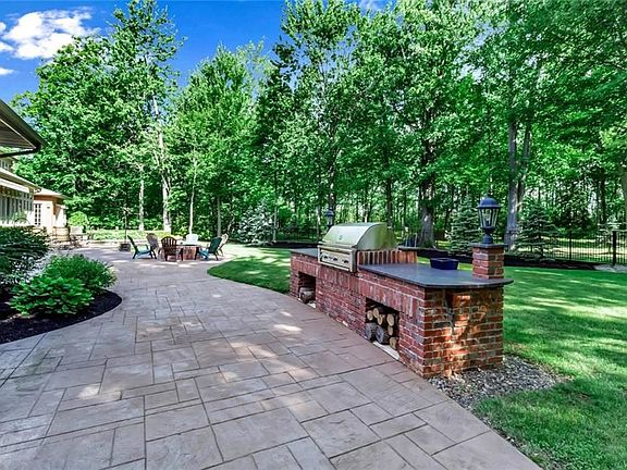 3rd image of 9211 Beech Meadow Ct