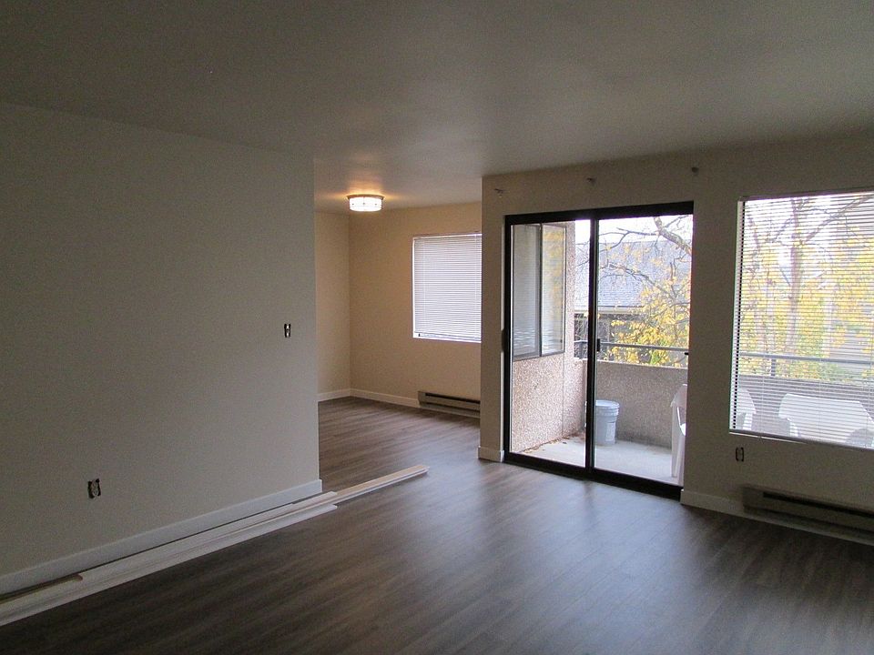 1st image of 1433 NW 64th St APT 206