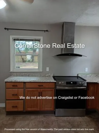 2105 Coinjock Cir — Photo 8