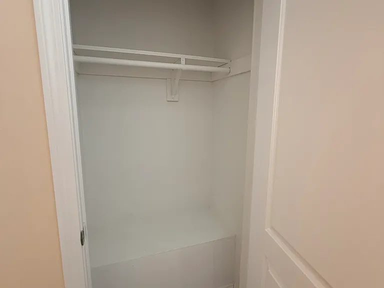 115 Main St #7 — Photo 6