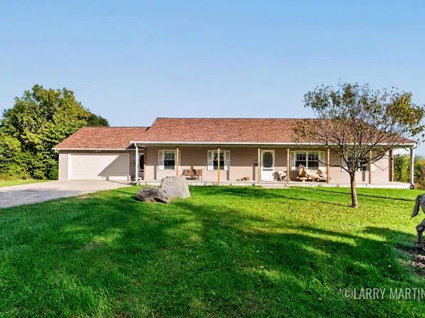 4494 Barber Rd, Hastings, MI 49058