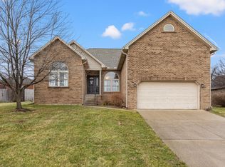 887 Ridgeview Dr, Frankfort, KY 40601