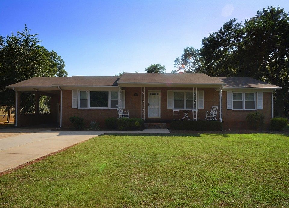 1st image of 757 Gatewood Ave