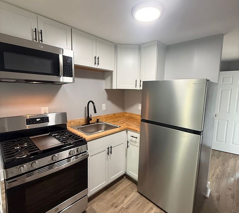 1st image of 27 Lander St APT 2