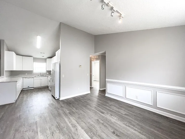 307 Sunburst Way — Photo 8