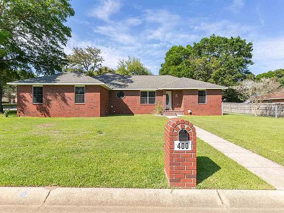 2nd image of 400 Elcino Dr