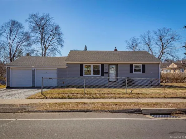 228 West Main Street, Plainville, CT 06062