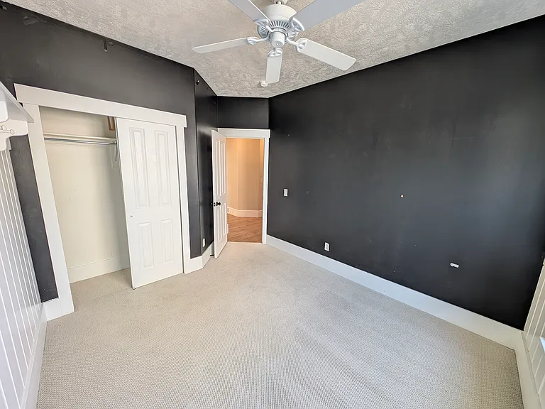 8743 N Franklin Dr — Photo 29