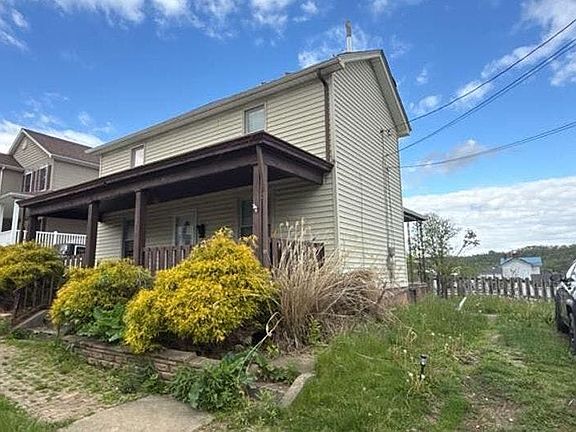 2nd image of 204 Fannie St