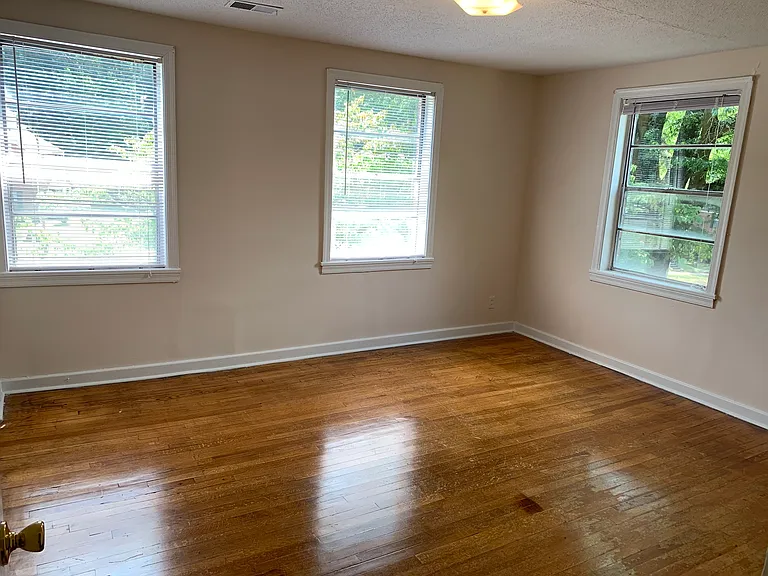 1622 Valley Ave — Photo 25