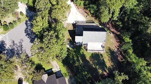 3rd image of 408 Eastwood Ln SE