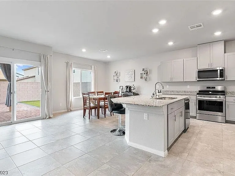 4035 Beech Fern Ave — Photo 5