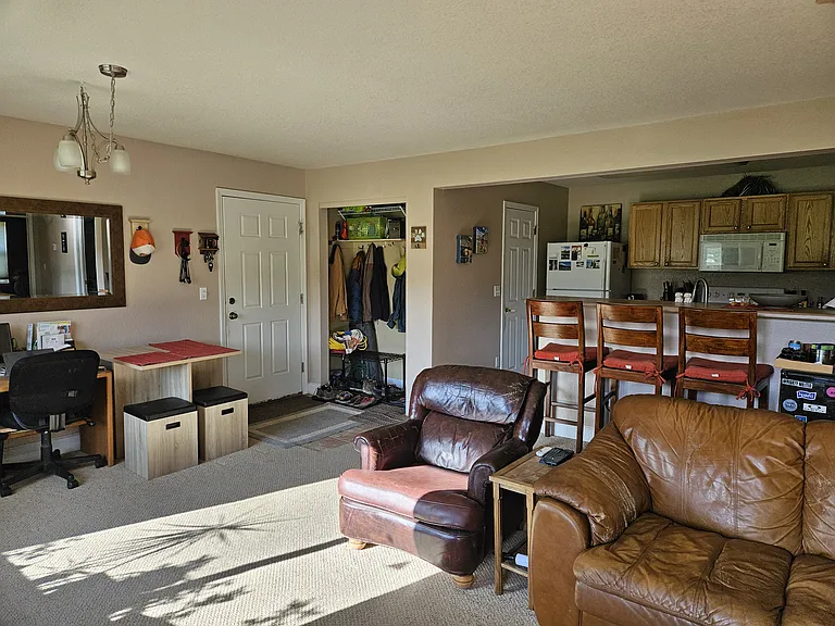 495 Cove Blvd #2B — Photo 3