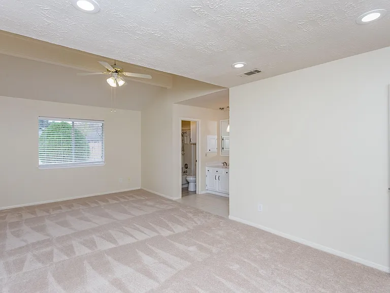 2703 Ferry Lndg — Photo 19