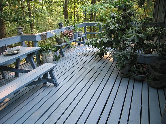Main Deck