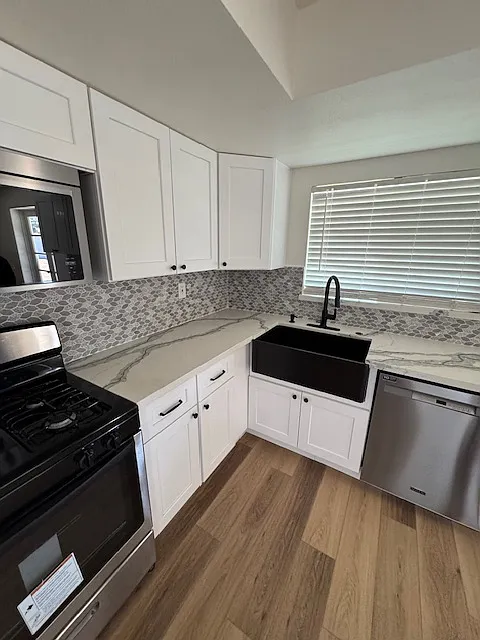 4 bed, 2.5 bath, $2,650 — Photo 1
