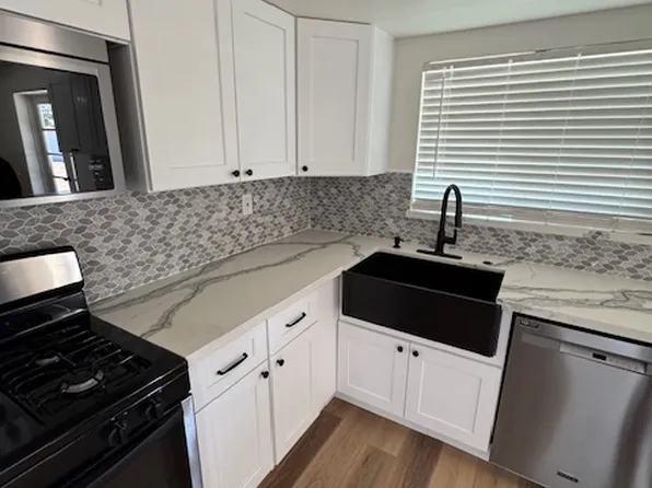 7605 E Akron St, Mesa, AZ 85207