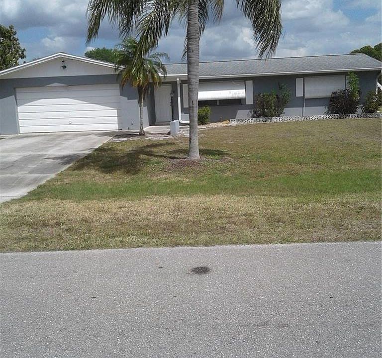 1st image of 208 Rockcliff Ave
