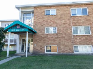Riverside Estates, Edmonton, AB T5H 3T3