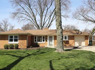 836 S Dunton Ave, Arlington Heights, IL 60005