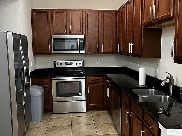 2109 Golden Lake Loop St — Photo 15