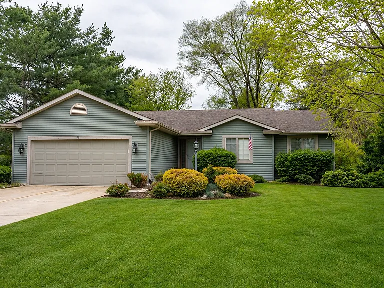51225 Brandychase W — Photo 29