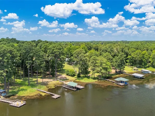 2883 Fm 997, Daingerfield, TX 75638