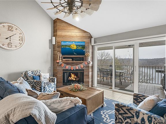2nd image of 4800 Eagleview Dr Unit 244A