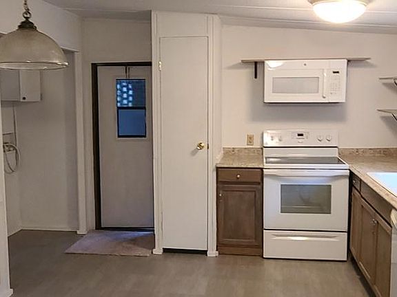 4th image of 66 Griffin Ln