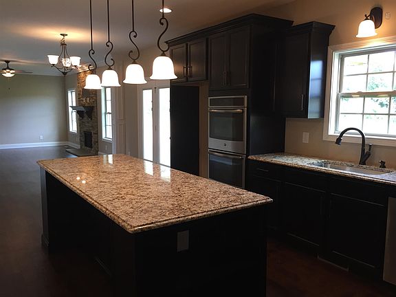 4th image of 45 Easthaven Lot 45