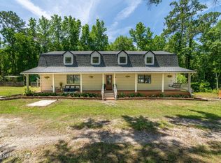 1785 Perry Rd, Green Cove Springs, FL 32043